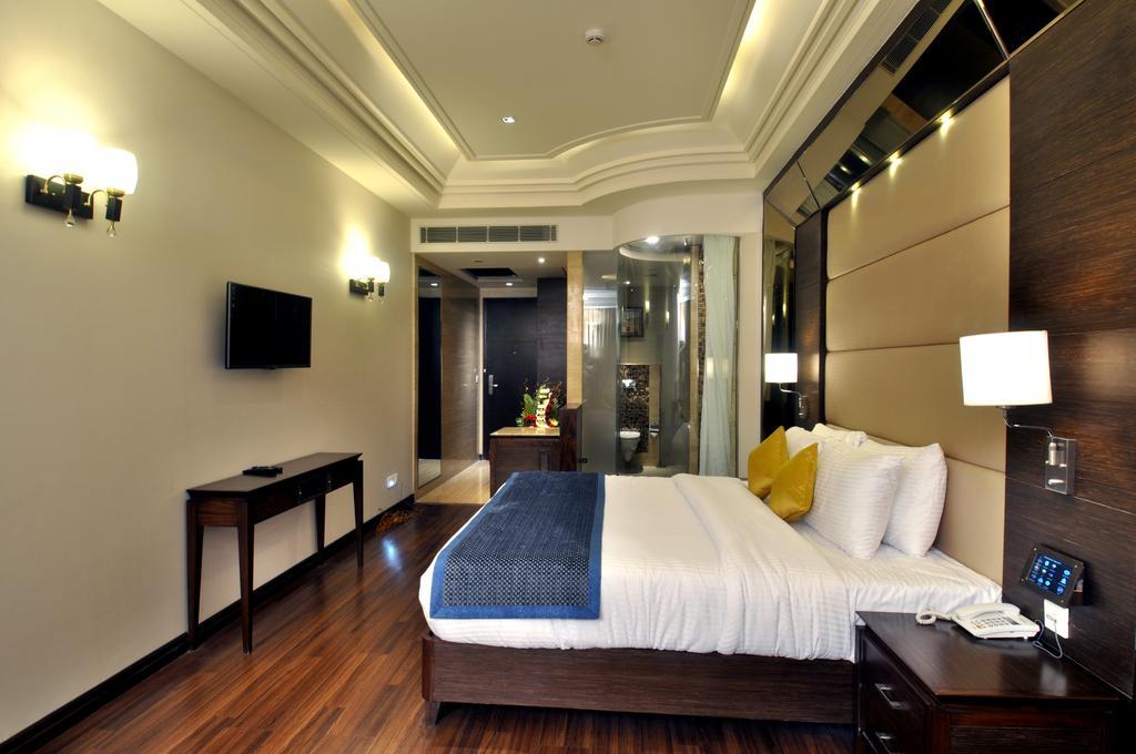 The Cove Hotel Панчкула Екстер'єр фото