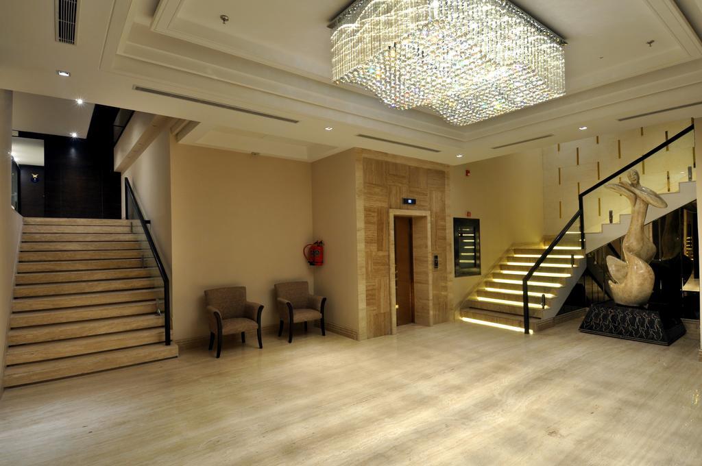 The Cove Hotel Панчкула Екстер'єр фото