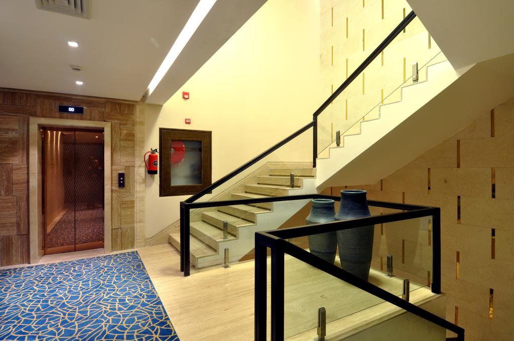 The Cove Hotel Панчкула Екстер'єр фото